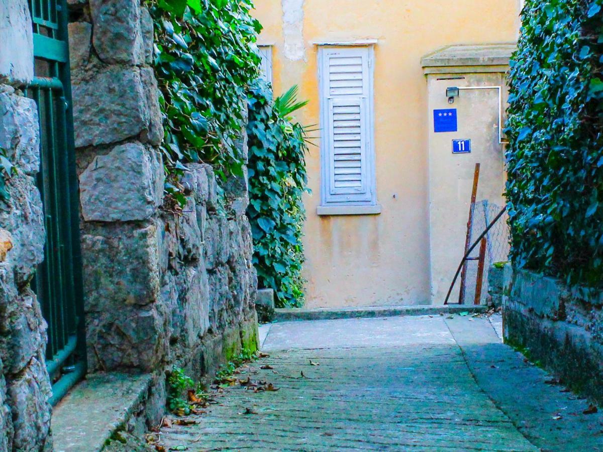 Little Garden House Villa Rijeka Exteriör bild